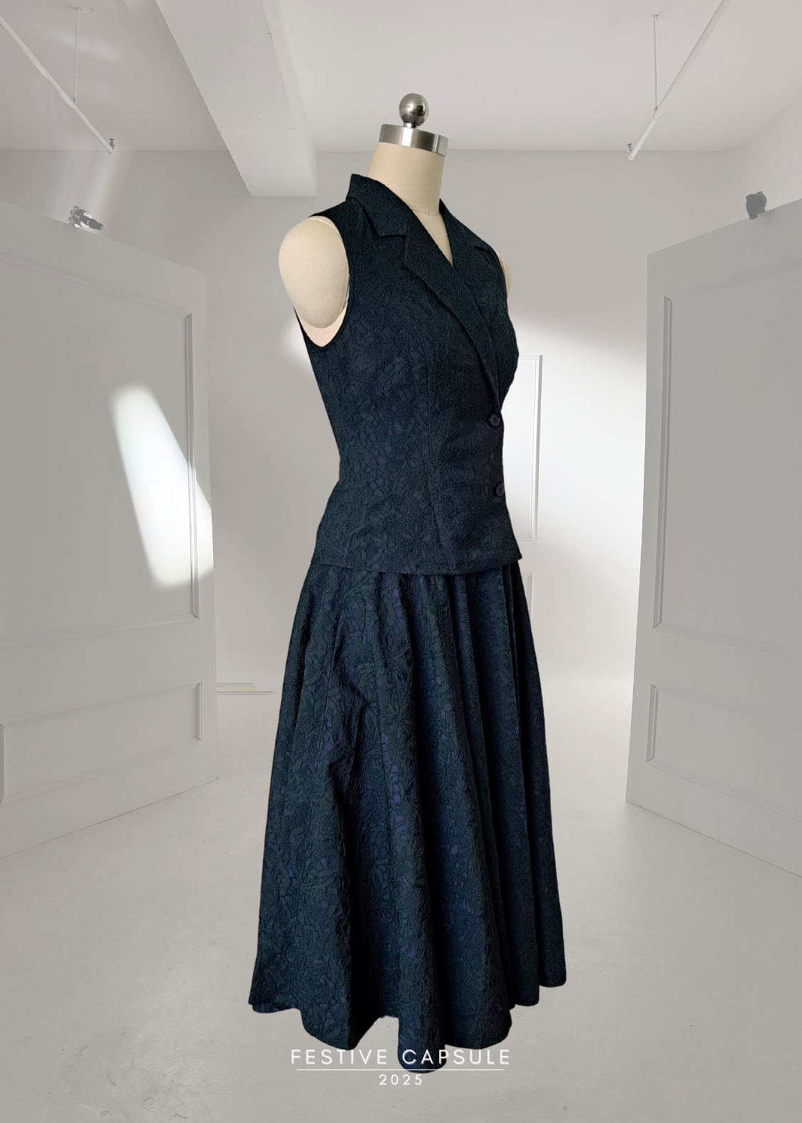 Ascot Top in Nocturne Green-Blue